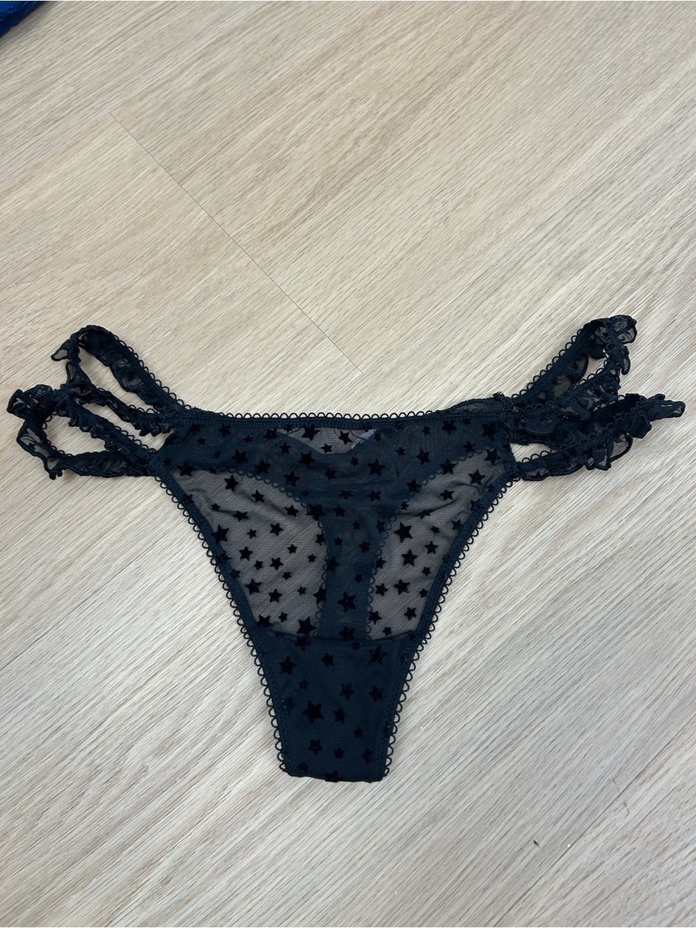 Victoria’s Secret Velvet Star Print Thong Panty
